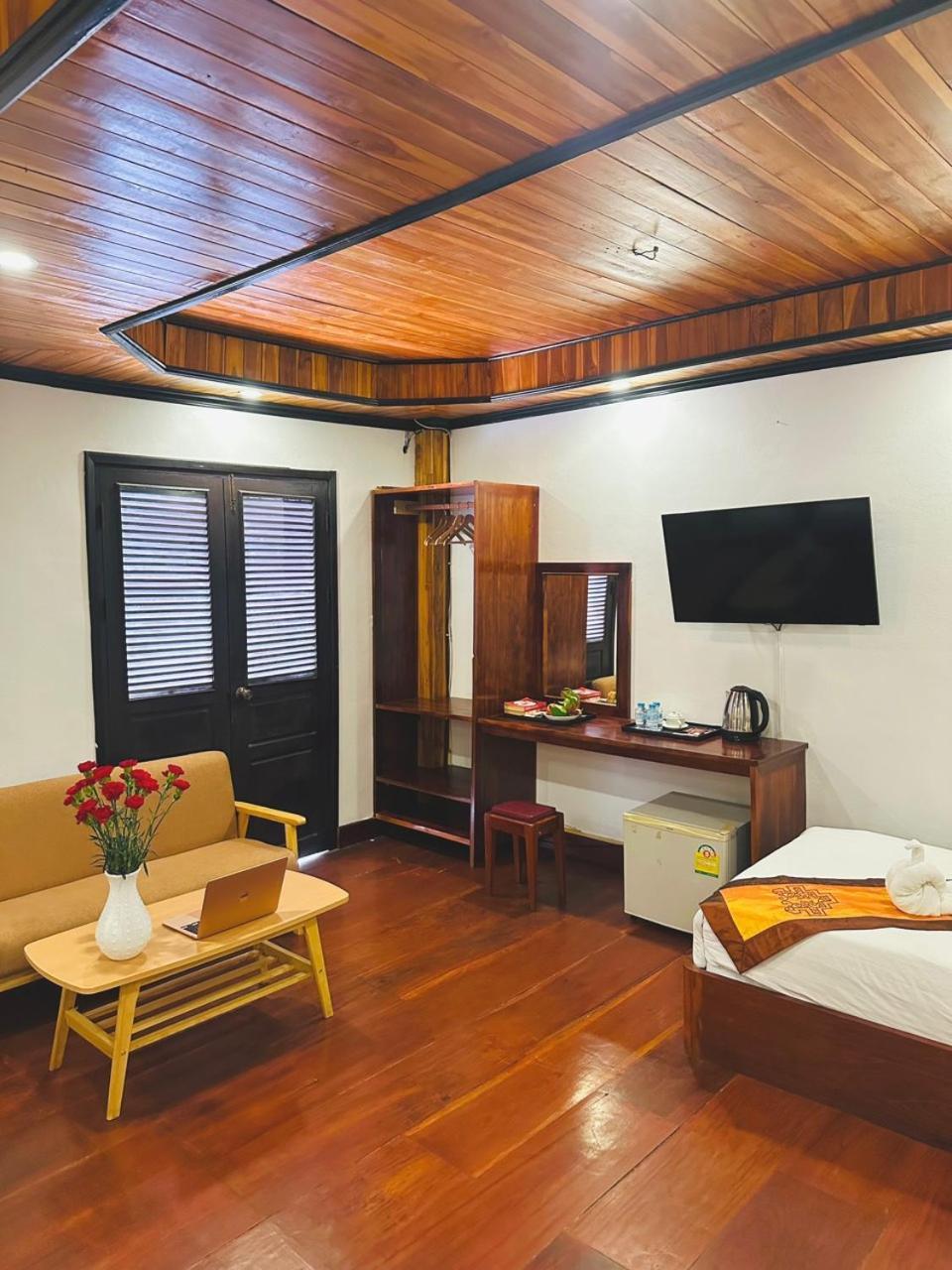 Luang Prabang Oudomlith Villa & Travel Exterior foto