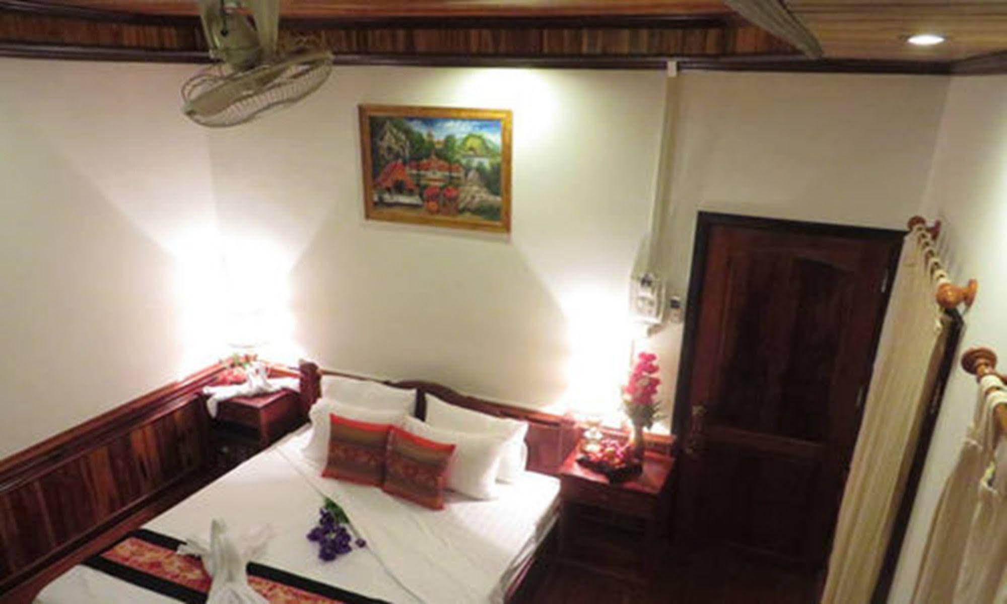 Luang Prabang Oudomlith Villa & Travel Exterior foto